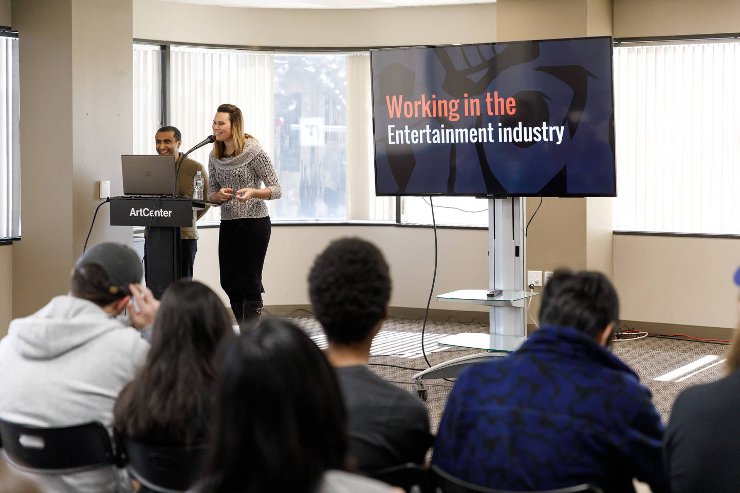 Atey+Ghailan+from+Riot+Games+talks+to+illustration+and+entertainment+design+students+as+part+of+the+CPD+Career+Chats+series.