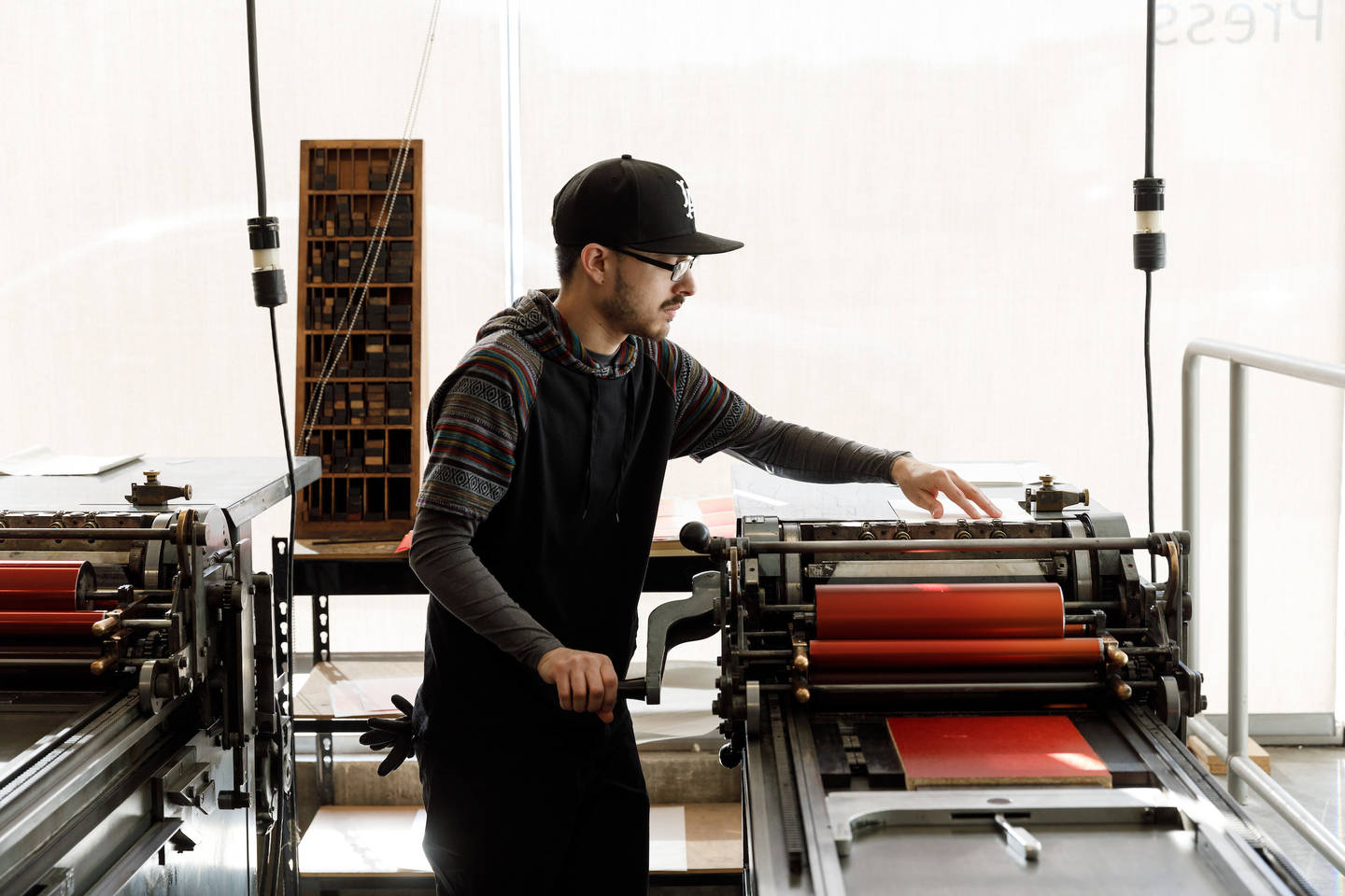 This+course+gives+students+hands-on+experience+with+metal+foundry+and+wood+type.+Taught+by+Christina+Aumann.