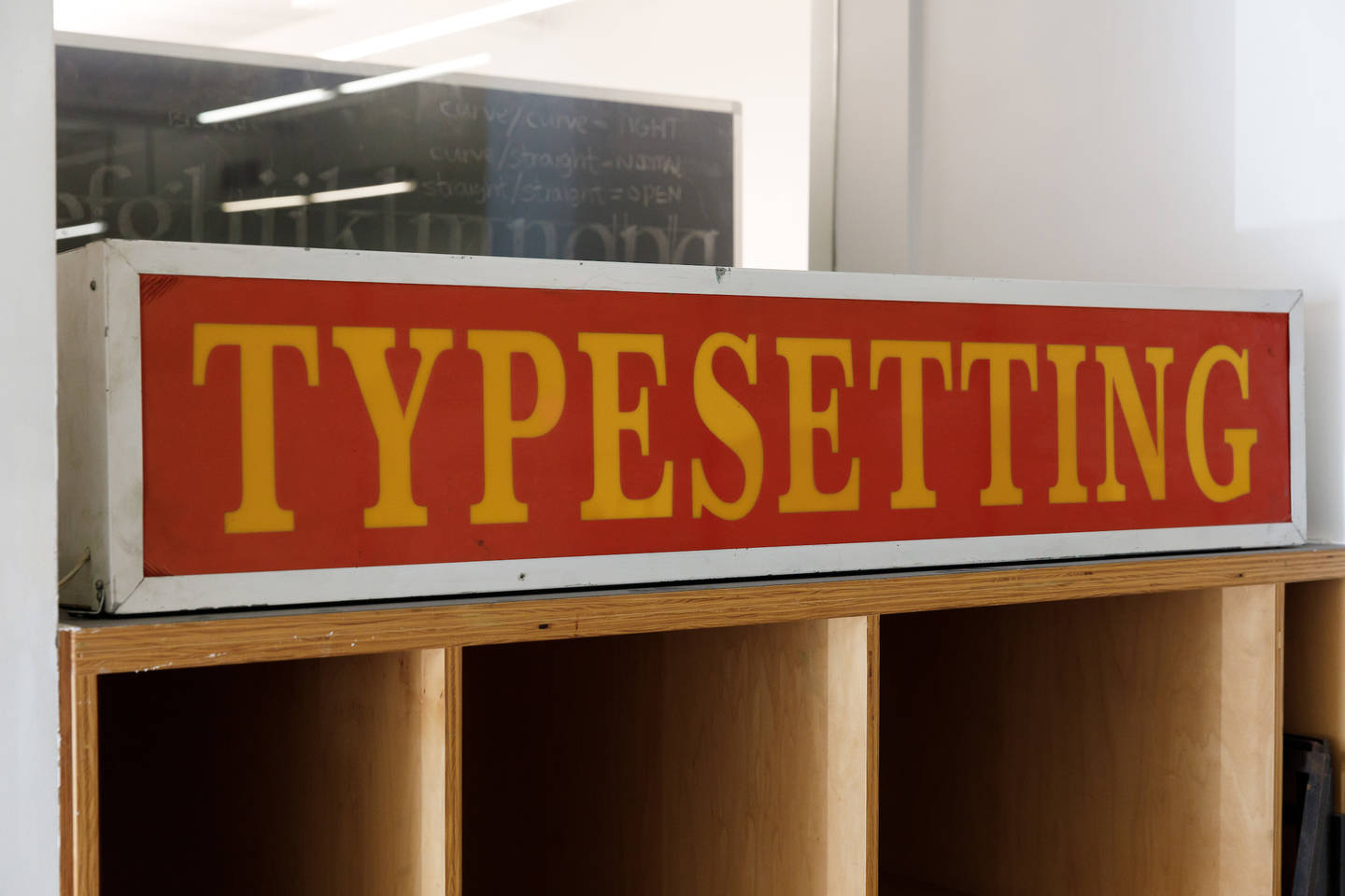 This+course+gives+students+hands-on+experience+with+metal+foundry+and+wood+type.+Taught+by+Christina+Aumann.