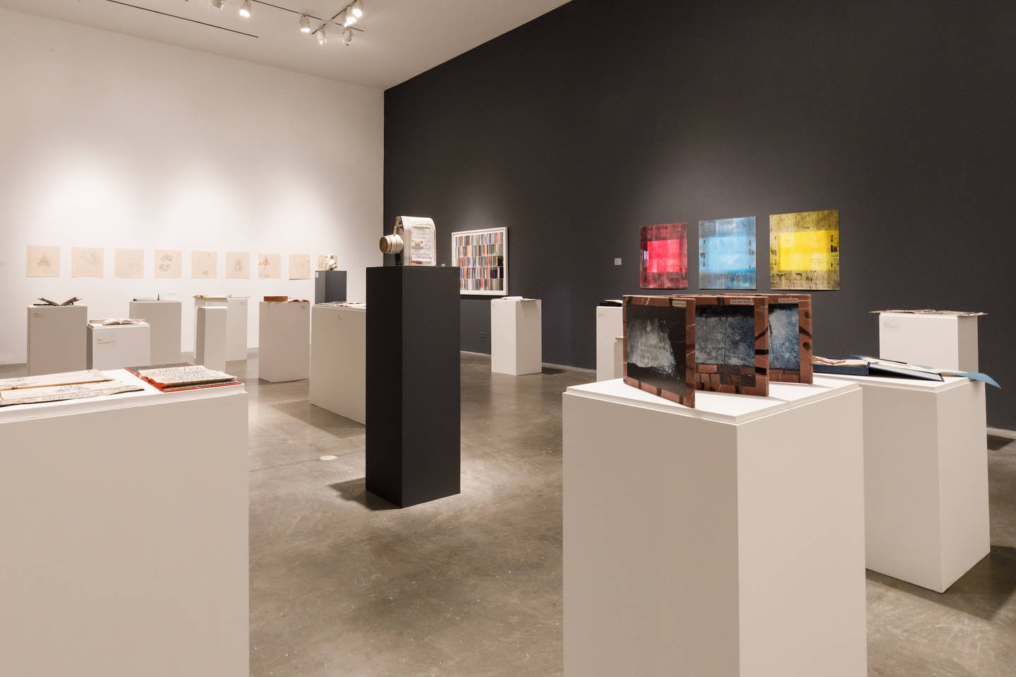 TOMES+features+a+look+at+25+artist+books+from+the+1970s+and+1980s%2C+emphasizing+the+works%E2%80%99+poetic+and+emotional+message.