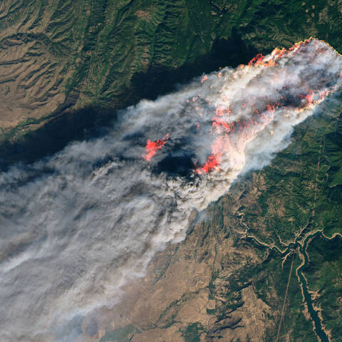 On+November+8%2C+2018%2C+the+Camp+Fire+erupted+140+kilometers+%2890+miles%29+north+of+Sacramento%2C+California.+By+morning+on+November+9%2C+the+fire+had+consumed+70%2C000+acres+of+land+and+was+only+5+percent+contained.+Strong+winds+fanned+the+flames+and+carried+burning+vegetation+downwind.+More+than+two+thousand+personnel+were+sent+to+fight+the+fire.+By+the+time+it+was+over%2C+the+Camp+Fire+had+become+the+deadliest+and+most+destructive+wildfire+in+California+history+and+the+world%E2%80%99s+most+expensive+natural+disaster+in+terms+of+insured+losses