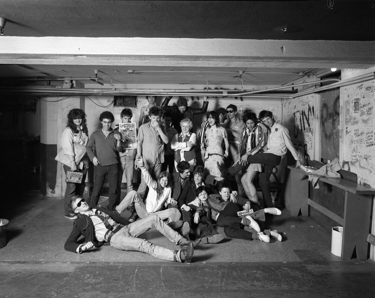 The+Masque+punk+club+in+Hollywood%2C+1978.+Photography+by+Jules+Bates.