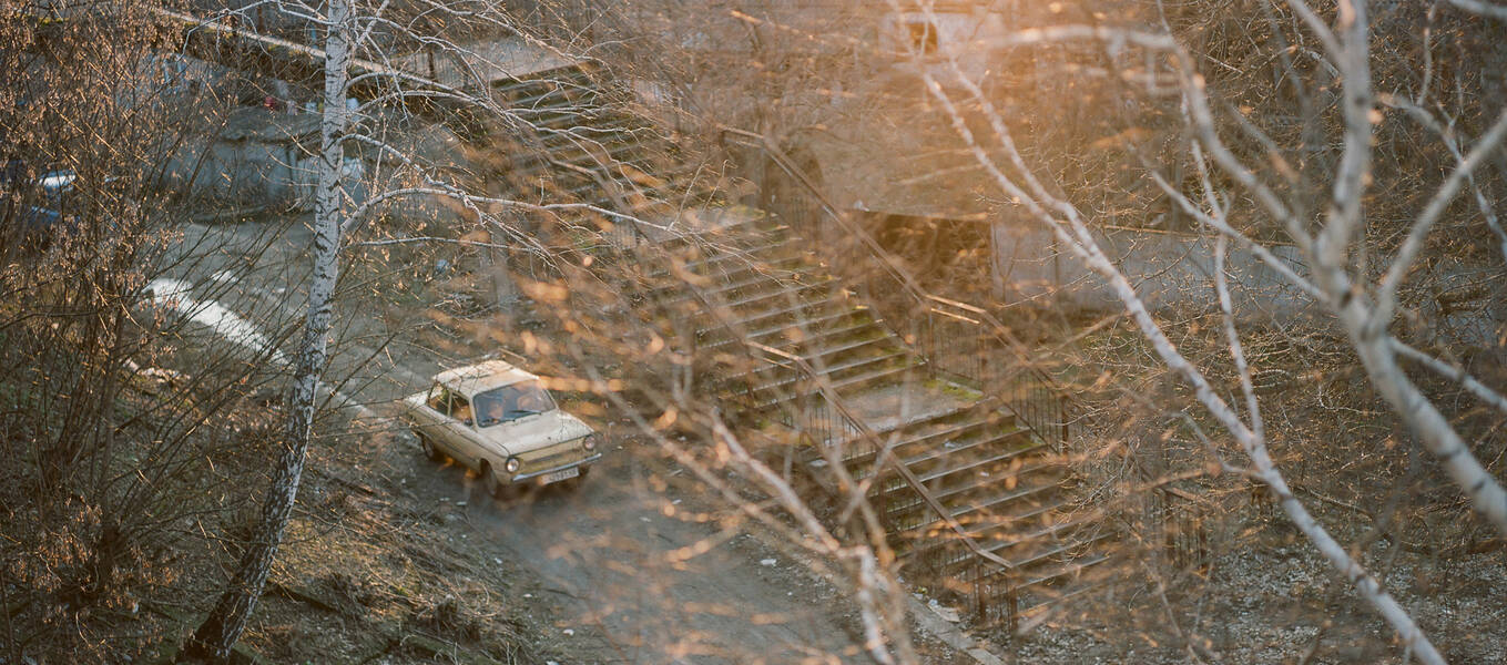 Detail of a photo by Stella Kalinina of a Soviet era Zaporozhets in Izium, Ukraine, Kalinina