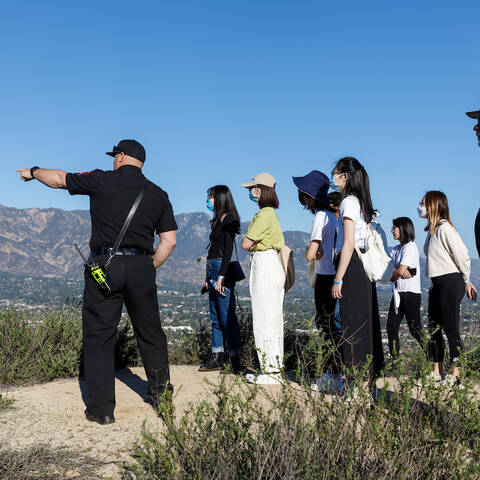 Pasadena firefighter talks about fire prevention with ArtCenter students