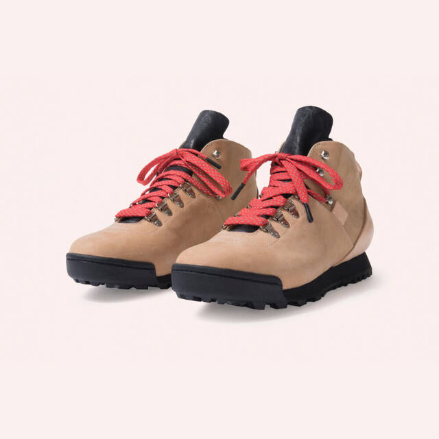 %22Timberland+came+knocking%2C+and+I+went+on+and+created+about+10+to+12+different+shoes+and+all+the+learnings+that+I%27ve+had+done+previously+with+No.One+Footwear%2C+I+took+here%2C+and+I+applied+it%2C+and+a+lot+of+the+skill+sets+that+I+learned+at+ArtCenter+too.%22