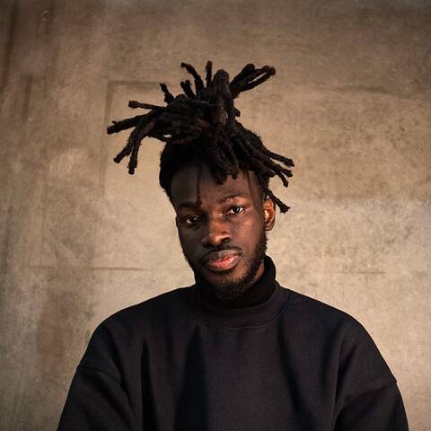 %3Cp%3EIddris+Sandu+is+the+Founder+and+Creative+Visionary+of+Spatial+Labs.+%3C%2Fp%3E+%3Cp%3EAn+entrepreneur+born+in+Ghana+and+raised+in+Los+Angeles%2C+CA+-+Iddris+%28now+26%29+has+been+in+the+tech+industry+for+over+a+decade.+%3C%2Fp%3E+%3Cp%3EAs+a+self+taught+programmer%2C+he+taught+himself+to+program+at+just+13+and+went+on+to+consult+for+some+of+the+largest+companies+in+big+tech+including+Google%2C+Twitter%2C+Snapchat%2C+and+Meta+on+future+technologies+like+Augmented+Reality%2C+Spatial+Computing%2C+and+Immersive+Storytelling.+%3C%2Fp%3E+%3Cp%3EAt+19%2C+Iddris+went+on+to+become+the+CTO+for+former+American+Hip+Hop+Artist+Nipsey+Hussle+-+creating+the+world%27s+first+hip-hop+store+powered+by+Augmented+Reality+and+Geofencing+technology.+%3C%2Fp%3E+%3Cp%3EShortly+after%2C+Iddris+served+as+head+of+tech+at+Kanye+West%E2%80%99s+YEEZY.+He+would+later+collaborate+with+brands+like+Rihanna%E2%80%99s+Fenty%2C+Beyonce%CC%81%E2%80%99s+IVY+PARK%2C+Travis+Scott%E2%80%99s+Cactus+Jack%2C+Versace%2C+Prada+%2C+Adidas%2C+and+several+others+on+Augmented+Reality+Experiences+and+Smart+Apparel.+%3C%2Fp%3E+%3Cp%3EA+former+Thiel+fellow+recipient+hailing+from+the+class+of+2019%2C+Iddris+has+been+dedicated+to+empowering+GEN-Z+to+think+bigger.+Encouraging+a+new+generation+to+use+the+power+of+hardware+and+not+just+software+as+a+necessary+catalyst+towards+building+the+future+they+would+like+to+see.+%3C%2Fp%3E+%3Cp%3EIn+2019%2C+Iddris+founded+Spatial+Labs+-+an+innovative+hardware+startup+that+develops+products+at+the+intersection+of+physical+products+and+digital+identity.+%3C%2Fp%3E+%3Cp%3ESpatial+Labs+believes+in+creating+a+more+conscious+world+where+technology+products+behave+more+humanly+-+allowing+its+users+to+have+a+deeper+sense+of+connection+in+how+they+buy%2C+purchase%2C+and+experience+the+products+they+identify+with.+%3C%2Fp%3E+%3Cp%3ESpatial+Labs%E2%80%99+first+technology+product+was+released+last+year.+LNQ+embeds+a+microchip+into+physical+products+like+clothing%2C+jewelry%2C+and+art+pieces.+Leveraging+blockchain+technology%2C+it+allows+its+owners+to+understand+information+such+as+the+item%E2%80%99s+digital+provenance%2C+supply+chain+history%2C+and+perceived+market+value.+%3C%2Fp%3E+%3Cp%3ESpatial+Labs+is+backed+by+Iddris%E2%80%99s+business+partner+Sean+Carter+%28professionally+known+as+JAY-Z%29%2C+Ron+Burkle%27s+Yucaipa%2C+Blockchain+Capital%2C+and+several+others+investors.+%3C%2Fp%3E+%3Cp%3EEarlier+this+year+%28January%29%2C+Sandu+became+one+of+the+youngest+founders+to+raise+an+Eight+figure+SEED+Round+for+Spatial+Labs+-+a+feat+placing+him+as+one+of+the+youngest+founders+of+Color+to+achieve+this+in+VC+History.+%3C%2Fp%3E