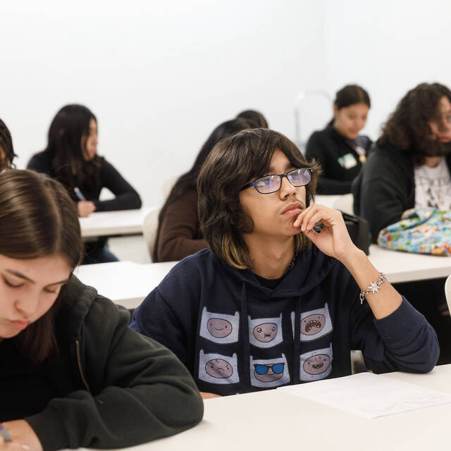 Greetings From South-Central L.A. student Justin Arrieta in an ArtCenter Admissions-organized Storyboarding for Animation workshop. Photo by Juan Posada.