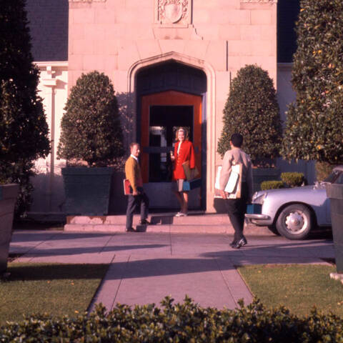 /Students in front of the orange door at ArtCenter