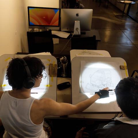 Design students tour a studio