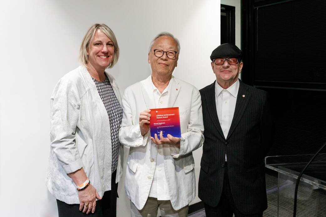 ArtCenter President Karen Hofmann (left), alum Hiroshi Sugimoto (center) and alum Matthew Rolson (right) at a dinner after his Ahmanson Auditorium conversation, during which Rolston presented Sugimoto with ArtCenter’s 2021 Lifetime Achievement Alumni Award.