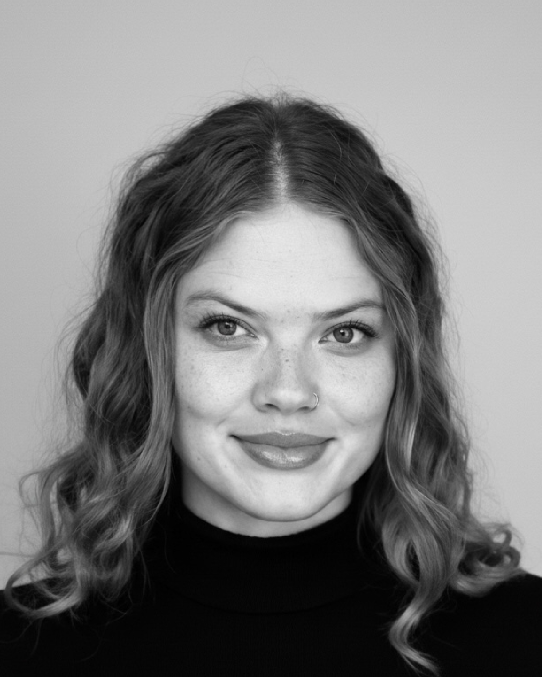 Black-and-white headshot of student Sophie Metzger