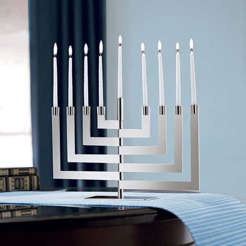 Chris+Adamick+designs+environments%2C+furniture+and+products+for+leading+brands%2C+including+Gap%2C+Haworth%2C+Bernhardt+Design+and+Allsteel.+His+work+has+been+exhibited+internationally+and+received+several+prestigious+design+awards%2C+which+include+the+Good+Design+Award+from+the+Chicago+Athenaeum+Museum+of+Architecture+and+Design%2C+Best+of+Year+from+%22Interior+Design%2C%22+Great+Places+in+America+%28with+Rios+Clementi+Hale+Studios%29+from+the+American+Planning+Association%2C+the+Society+for+Experiential+Graphic+Design+Merit+Award+%28with+Pentagram%29+and+the+Type+Directors+Club+of+New+York+Award+%28with+Pentagram%29.+In+addition+to+leadership+roles+with+independent+consultancies+Pentagram+and+Rios+Clementi+Hale+Studios%2C+Adamick+has+been+an+instructor+at+ArtCenter+and+worked+in-house+with+the+iconic+American+clothing+brand+Gap+to+lead+the+creation+of+new+store+environments.+His+newest+collection+of+furniture+for+the+corporate+office+environment+was+launched+in+2015+by+Allsteel.