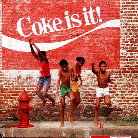 Barbara+DuMetz+launched+her+career+as+a+commercial+photographer+in+1970s+Los+Angeles%2C+branching+out+into+portraiture+and+fine+art+photography.+She+earned+acclaim+for+her+depictions+of+everyday+life+in+black+communities%2C+and+for+her+work+with+African+American+actors%2C+writers%2C+artists%2C+musicians+and+sports+figures.+Among+her+subjects%3A+Maya+Angelou%2C+Quincy+Jones%2C+Bebe+Moore+Campbell%2C+Thelonious+Monk%2C+Kareem+Abdul+Jabbar+and+Betye+Saar.+DuMetz%E2%80%99s+award-winning+images+have+appeared+in+%22Essence%22+and+%22Black+Enterprise%22+magazines%2C+and+in+advertising+for+such+high-profile+corporations+as+Coca-Cola%2C+Delta+Airlines%2C+Toyota+and+McDonalds.+During+a+career+spanning+four+decades%2C+she+made+a+major+contribution+to+diversifying+the+landscape+of+images+that+defined+pop+culture+in+the+United+States.+A+retrospective+of+her+work%2C+%22Visibility%3A+Through+Her+Eyes%2C%22+was+mounted+in+2014+at+the+Carl+Van+Vechten+Gallery+on+the+campus+of+Fisk+University.+DuMetz+maintains+her+studio+in+Atlanta%2C+Georgia.