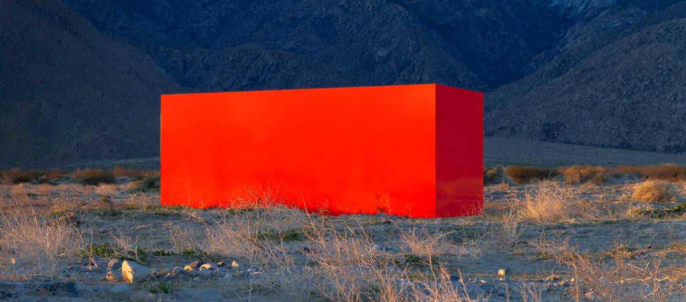 SPECTER, 2019. Painted aluminum. 96 x 240 x 96 inches (243.8 x 609.6 x 243.8 cm). 3,000 lbs / 1,360 kg. Courtesy of Sterling Ruby Studio. 